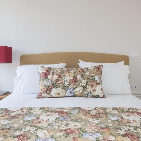Boutique Rentals-Flores Chic In Historical Center Porto Luaran gambar