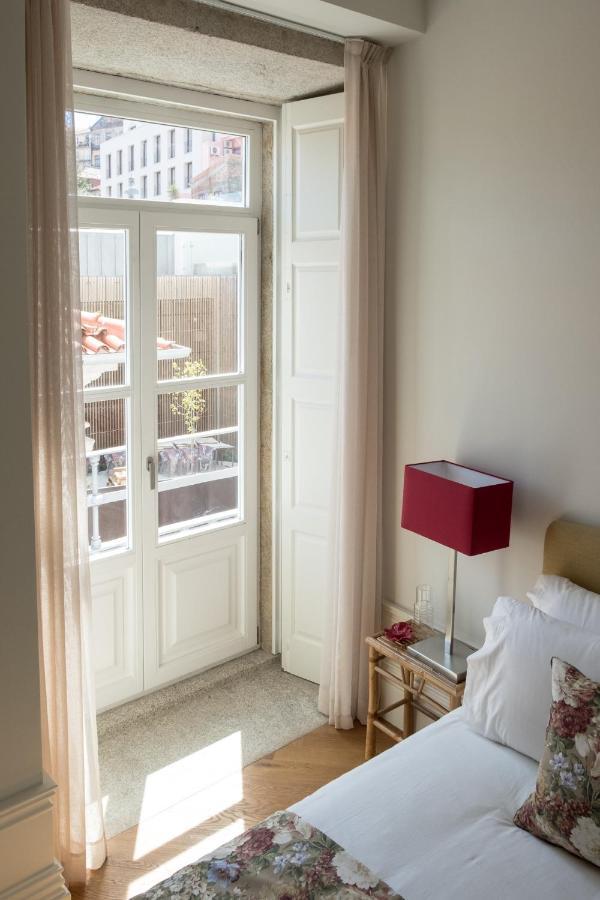 Boutique Rentals-Flores Chic In Historical Center Porto Luaran gambar