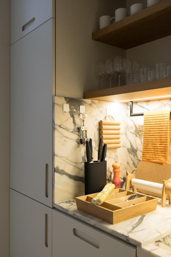 Boutique Rentals-Flores Chic In Historical Center Porto Luaran gambar